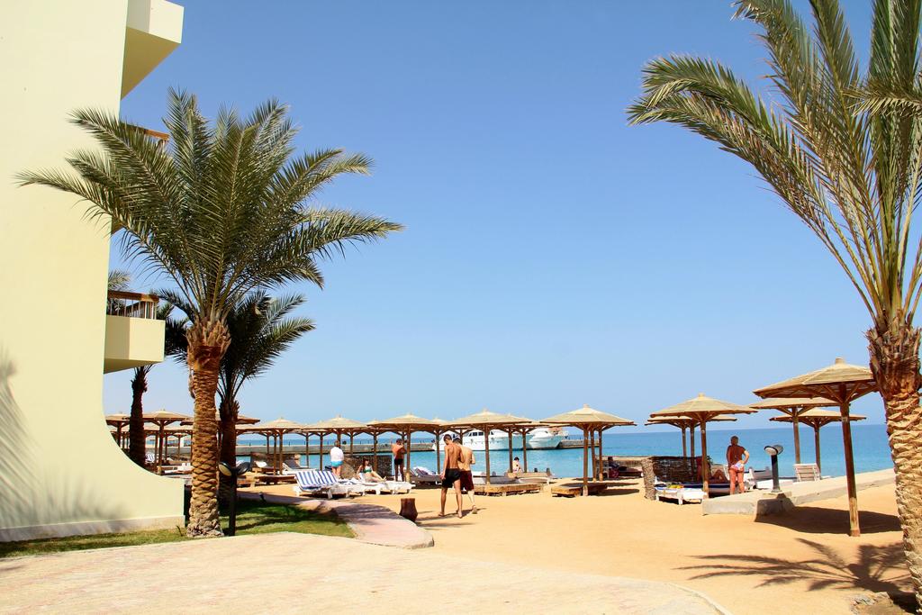 Palm beach resort hurghada. Палм Бич Хургада. Palm Beach Resort Хургада. Отель пальм Бич Резорт Египет Хургада. Palm Beach Resort 4 Египет Хургада.